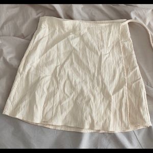 Zara off white skirt new with tags!